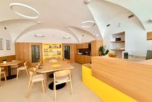 Žlutý domek Girasole v Hustopečích: Rekonstrukce, která měla hluboký smysl Žlutý domek Girasole v Hustopečích: Rekonstrukce, která měla hluboký smysl